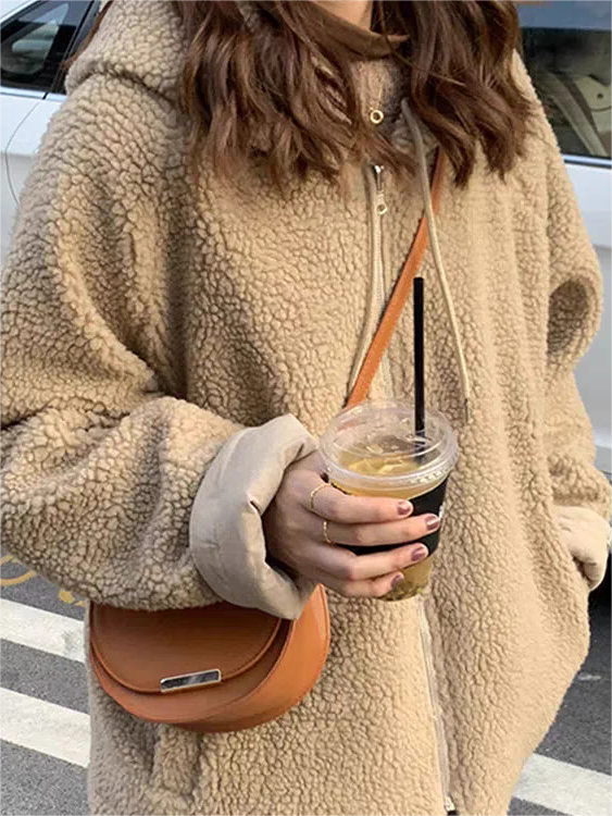 Stilla | Varm Oversized Damejakke med Hætte - Fleece Parka