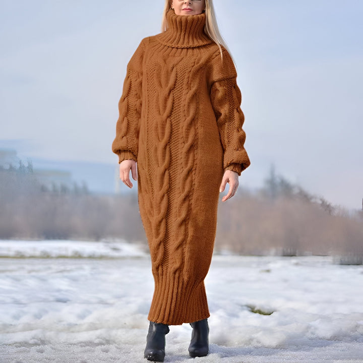 Stilla | Hyggeligt Strikkjole Med Oversized Turtleneck