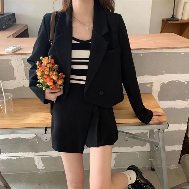 Stilla | Elegant Efterårsblazer Med Indgrebslommer
