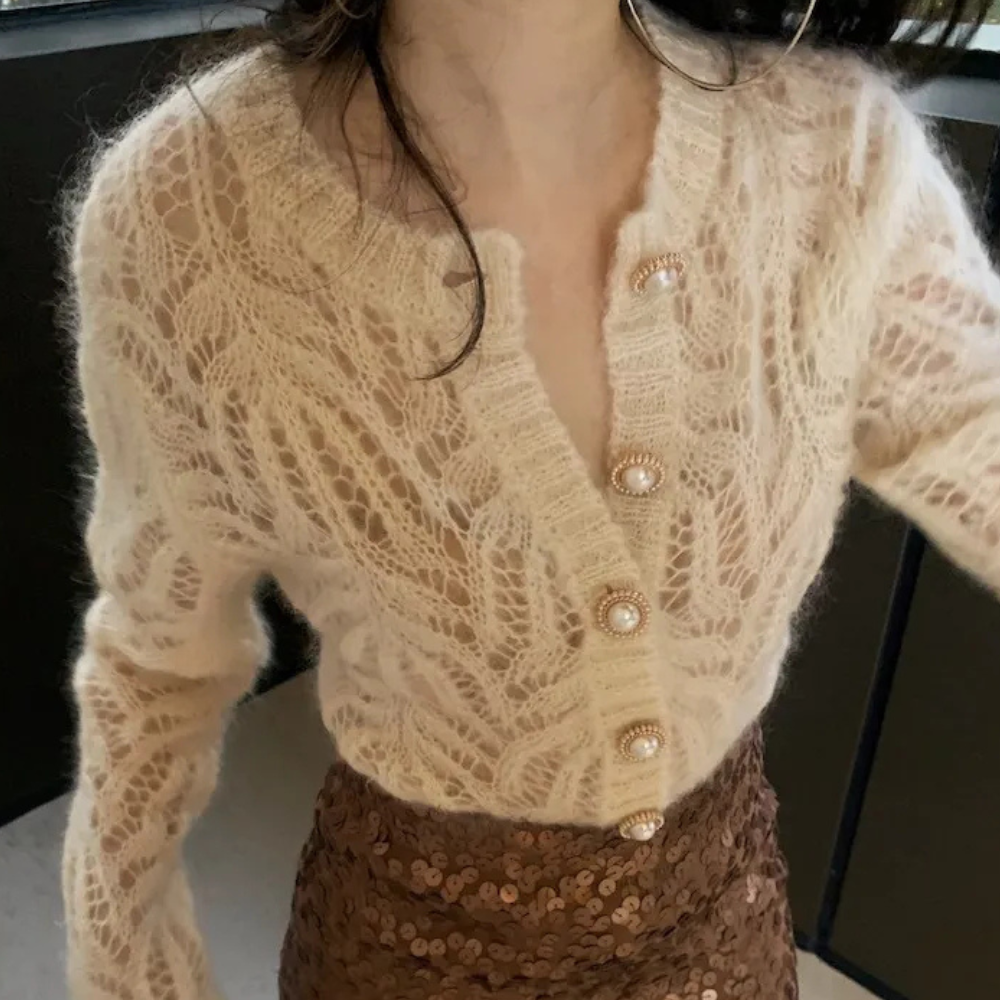Stilla | Sofistikeret Hulsweater til Kvinder