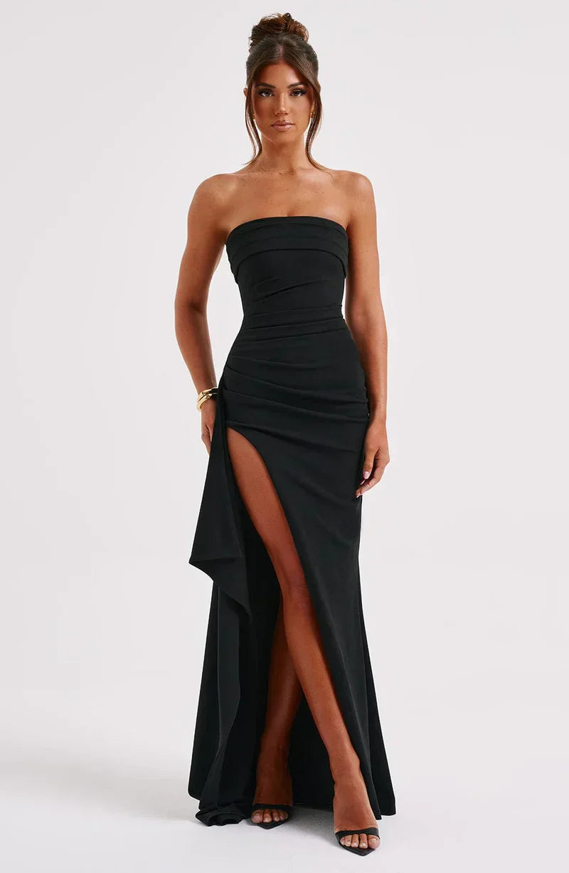 Stilla | Twisted Maxi Kjole