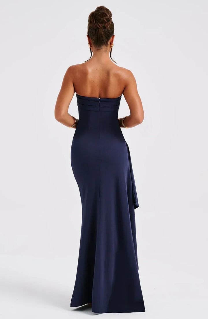Stilla | Twisted Maxi Kjole